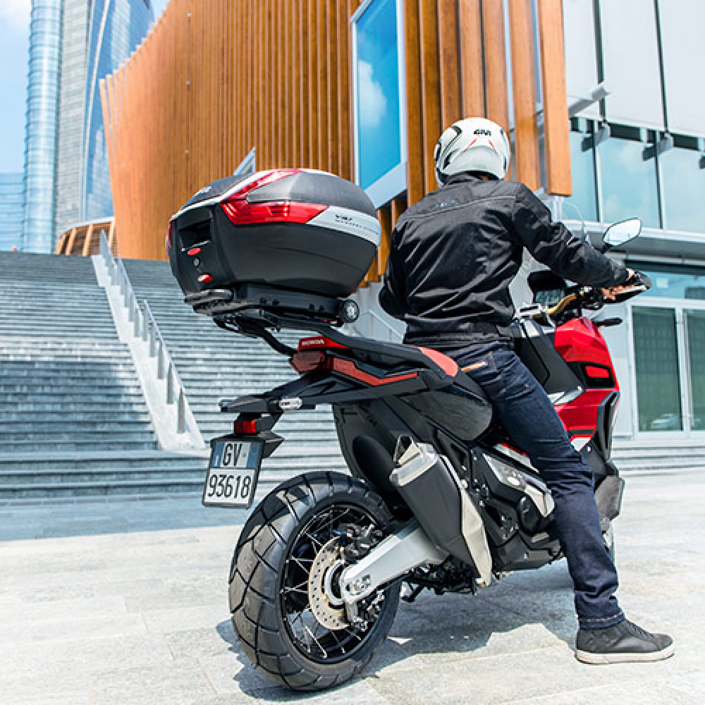 Top Case GIVI V47 MONOKEY Cutie Bagaje 47L - imagine 4